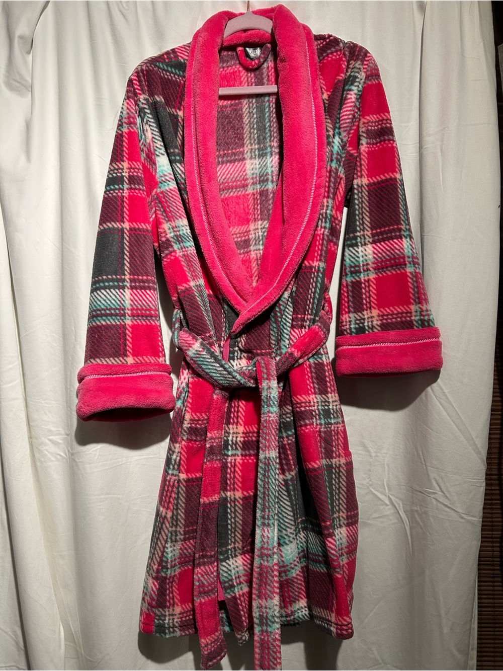 Ulta Beauty Pink Plaid Plush Robe L XL Belted Pockets Cozy Fleece